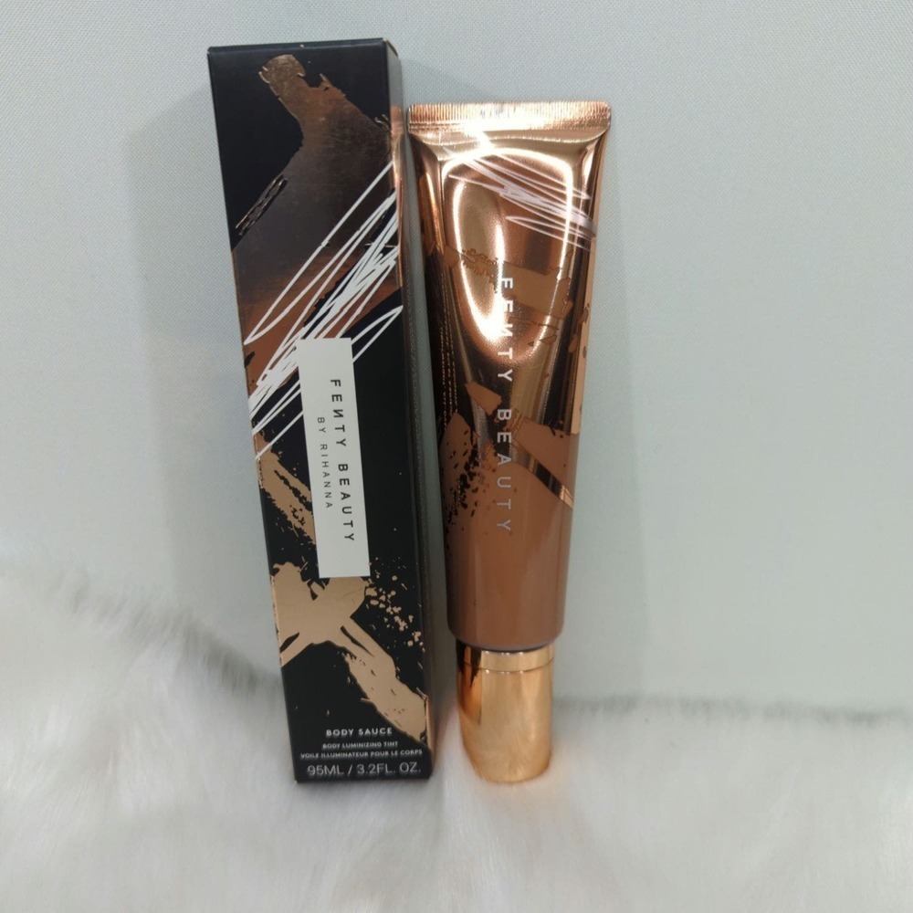 FENTY BEAUTY Body Sauce Body Luminizing Tint in Salty Caramel BNIB‎